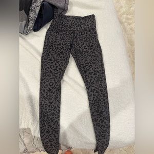 athleta cheetah print leggings